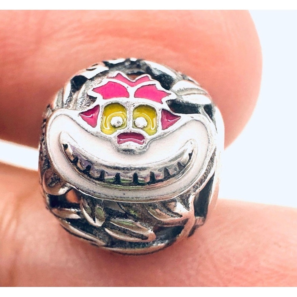 Pandora Alice in Wonderland Cheshire Cat charm